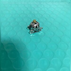 Pandora chat Disney Pumpkin